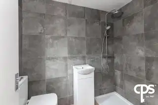 Flat 4 82A Marlborough Park NorthImage 10