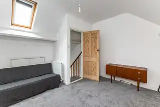 19 Hillview AvenueImage 15