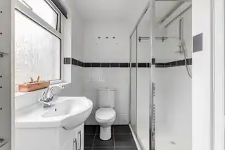 19 Hillview AvenueImage 13