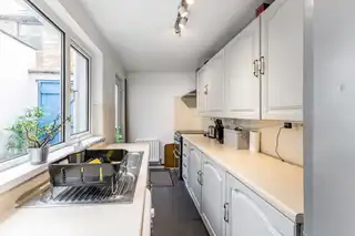 19 Hillview AvenueImage 6