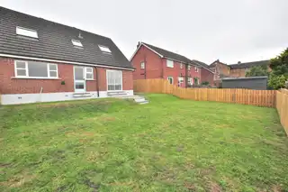 32 Mayfield WalkImage 22
