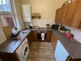 1 74 Eglantine AvenueImage 4