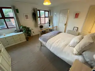 25 Ruskin HeightsImage 9