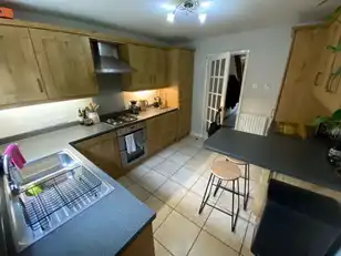 25 Ruskin HeightsImage 7