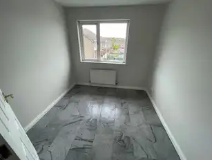 25 Struell CloseImage 11