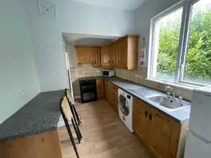 64 Wellesley AvenueImage 5