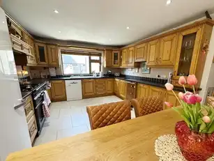 253 Old Armagh RoadImage 3