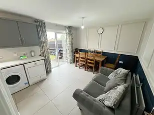 23 Bavan GroveImage 5