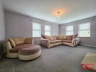 Apt 6 Mayfield WalkImage 8