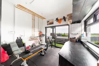 17A Bar Hall RoadImage 35