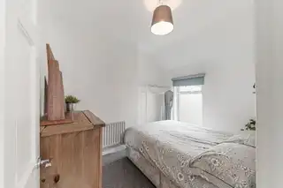 18 Shore RoadImage 15
