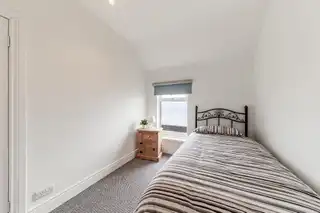 18 Shore RoadImage 20