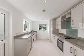 18 Shore RoadImage 12