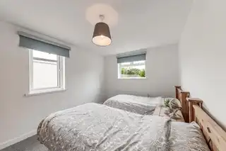 18 Shore RoadImage 18