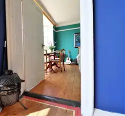 1 Kary Hill HouseImage 12