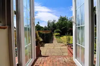 1 Kary Hill HouseImage 14