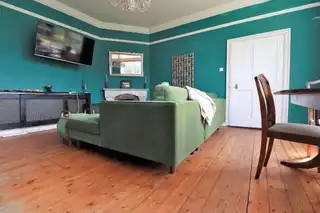1 Kary Hill HouseImage 10