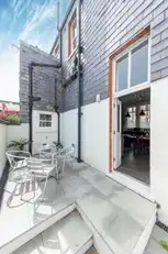 36A The SquareImage 52