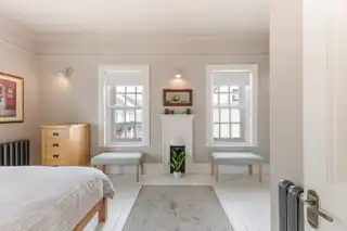 36A The SquareImage 34