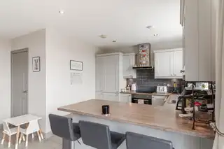 19 Prince Regent ParkImage 12