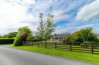Image 1 for 54 Lisbane Road