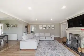 54 Lisbane RoadImage 7