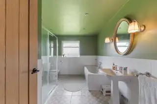 54 Lisbane RoadImage 28