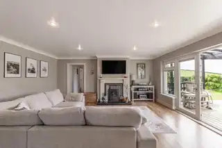 54 Lisbane RoadImage 6