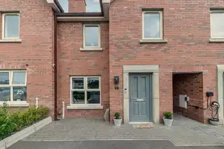 42 Ballyvarnet LaneImage 2
