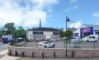 Image 1 for 9 Lonsdale Road