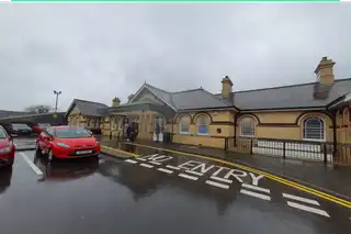 Picture Lisburn Railway Station.png