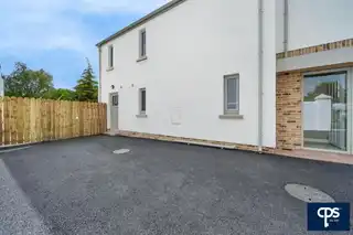1 Castle FarmImage 41