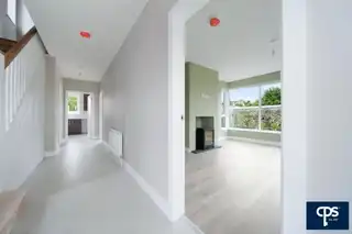 1 Castle FarmImage 7