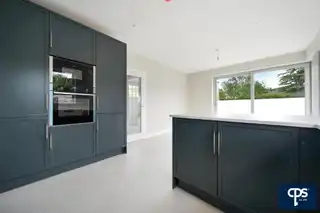 1 Castle FarmImage 18