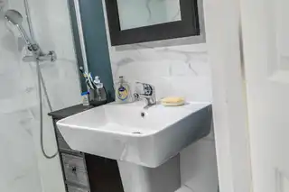 2 1A Utility StreetImage 18