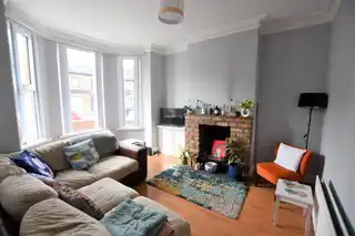 154 Ravenhill AvenueImage 2