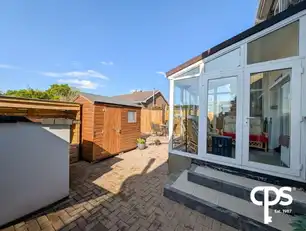 51 Kensington ParkImage 22