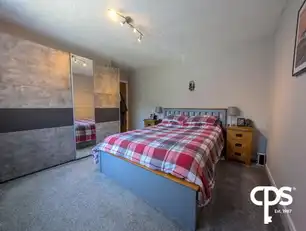 51 Kensington ParkImage 13
