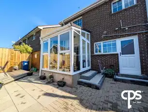 51 Kensington ParkImage 21
