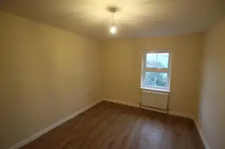 21 Hutton DriveImage 9