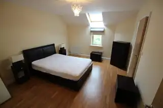 15 Knock LochanImage 10