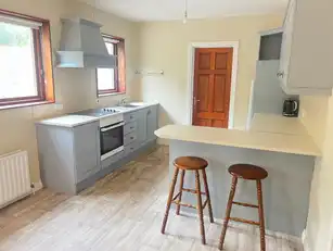 30 Ferryhill RoadImage 3