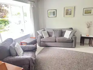 24 Wilton GroveImage 4
