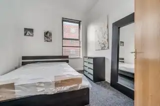 Flat 2 1 Sandhurst RoadImage 7