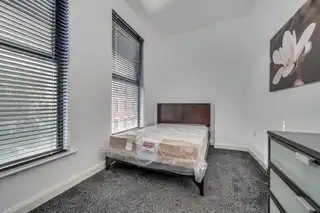 Flat 2 1 Sandhurst RoadImage 8