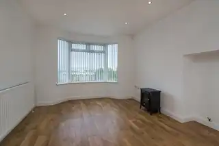 30 Beechgrove DriveImage 4