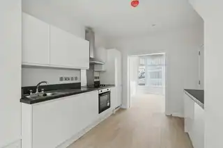 14 Lisburn AvenueImage 6