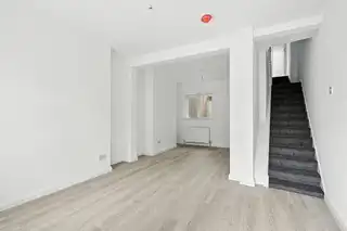 3 Carmel StreetImage 4