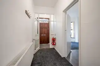 Flat 1 13 Camden StreetImage 3