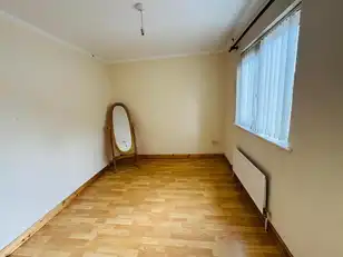 16 Abbots WalkImage 7